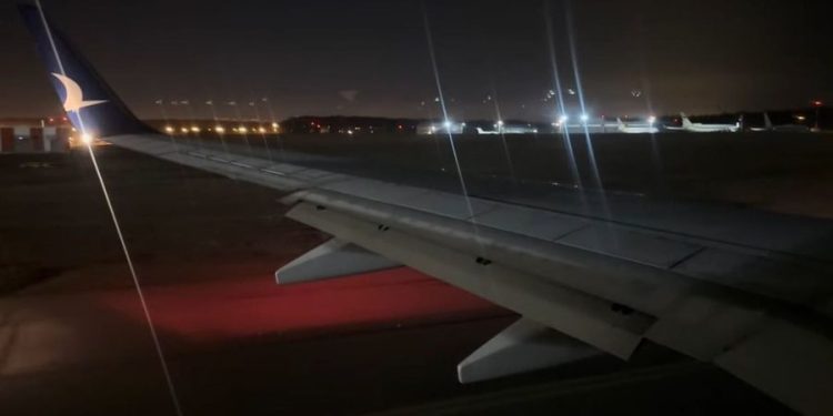 U nis nga Prishtina, avioni del nga pista në Stamboll