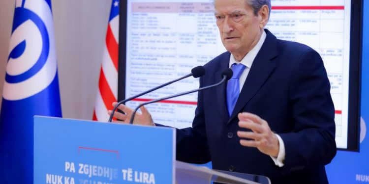 “Shqipëria rrezikon të zhduket!” Berisha: Shpopullimi masiv është një goditje ekzistenciale