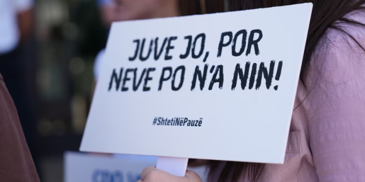 Analiza: Viti i humbur legjislativ në Kosovë