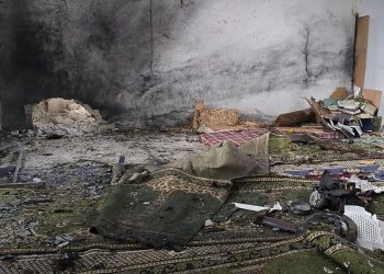 Sulm me bombë gjatë lutjeve të së premtes në një xhami në Siri, 6 të vdekur dhe 21 të plagosur