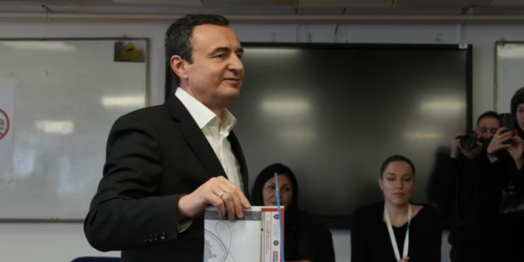 Kurti voton në Prishtinë: Shpresoj që pjesëmarrja të jetë masive