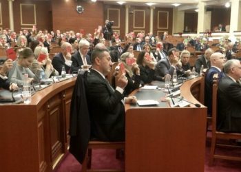 Mazhoranca rrëzon kërkesën e opozitës, Avokati i Popullit zgjidhet sot