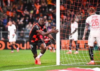 Dhunë në Francë, tifozët e Nice godasin lojtarët pas humbjes me Lorient