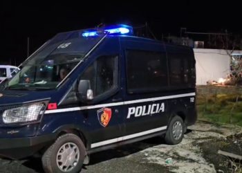 Mbajtën peng për dy javë një shqiptar nga Kosova dhe i kërkuan 70 mijë euro, arrestohen katër persona në Vlorë