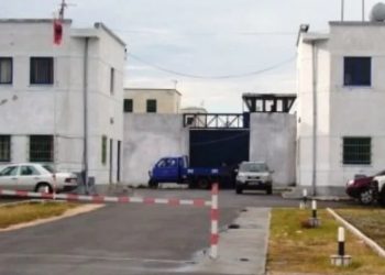 Berisha tenton arratisjen nga burgu i Lezhës, liria i zgjat vetëm 500 metra