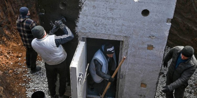 Mbrojtja Baltike/ Fillon ndërtimi i bunkerëve në Estoni përgjatë kufirit me Rusinë