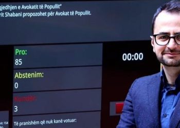 “Do kërkojmë falje publike”/ PD s’do e ankimojë Avokatin e Popullit në Kushtetuese, Berisha: Le ta gëzojë Rama