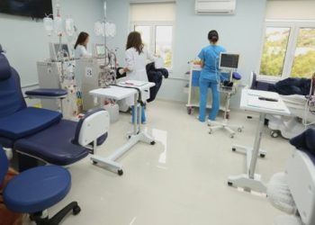 Raporti i KLSH / Shkeljet e rënda në koncesionin e hemodializës, vonesa, kosto të fryra, sorollatje dhe pagesa të dyfishta nga pacientët