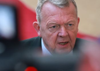 Trump emëron të dërguar special në Groenlandë, Danimarka thërret ambasadorin e SHBA për sqarime