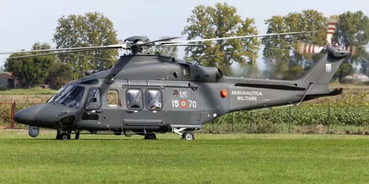 3,000 vende pune në rrezik në qytetin West Country, ndërsa prodhuesi i vetëm i helikopterëve në Mbretërinë e Bashkuar paralajmëron dalje