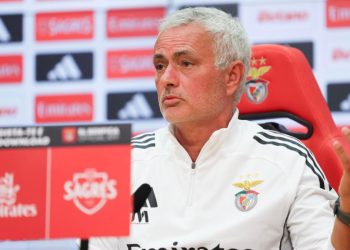 Benfica-Napoli, Mourinho: Conte i përgatit mirë ekipet e tij, do të jetë e vështirë