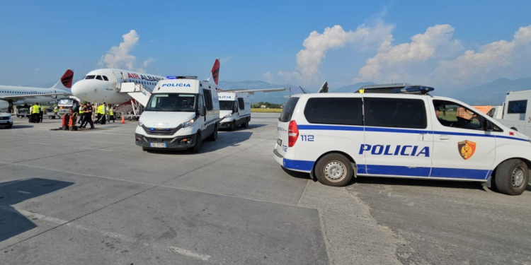 Ekstradohet nga Kroacia 55-vjeçari i akuzuar për kontrabandë dhe pjesëmarrje në organizatë kriminale