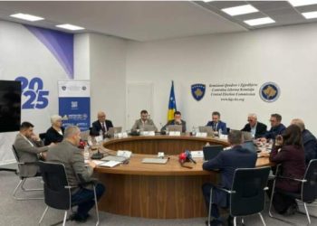 BE-ja, Britania, Italia e OSBE-ja e dënojnë ashpër moscertifikimin e Listës Serbe