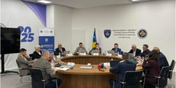 BE-ja, Britania, Italia e OSBE-ja e dënojnë ashpër moscertifikimin e Listës Serbe