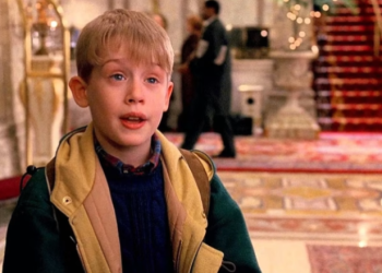 Festat e fundvitit, zbuloni 10 filmat më të mirë për t’u parë në atmosferën e Krishtlindjeve dhe Vitit të Ri