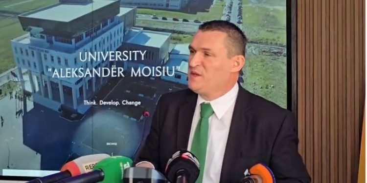 “Korrupsioni prek të gjitha institucionet”/ Altin Dumani nga Durrësi: Kemi vënë para ligjit edhe kolegë, mbi 70 policë të hetuar! Një gjyqtar në organizatë kriminale