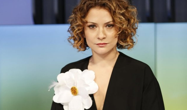 Egla Ceno dorëhiqet nga Teatri “Skampa” pas konfliktit për pagën