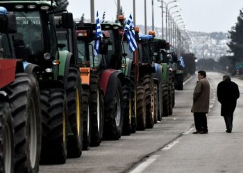 Greva e fermerëve grekë po rrit ngadalë çmimet e ushqimeve