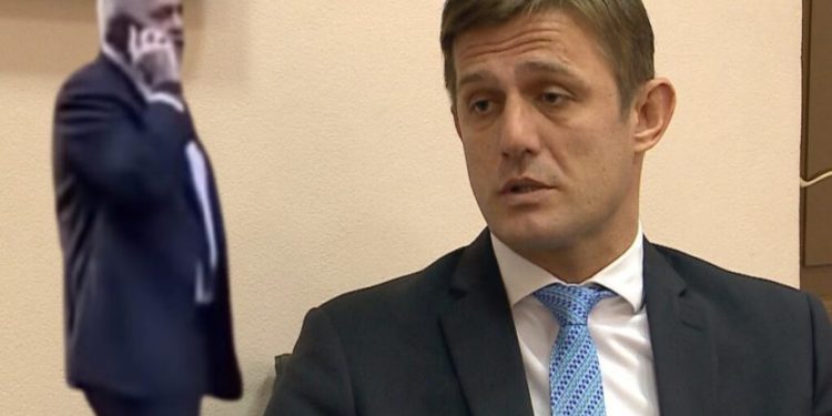 Telefonata e Romës dhe pazari 140 mln dollarë Smart City i “hanë” kokën Julian Hodajt