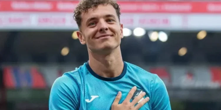 Hoffenheim nuk ulet për bisedime për sulmuesin shqiptar për oferta nën 50 milion euro