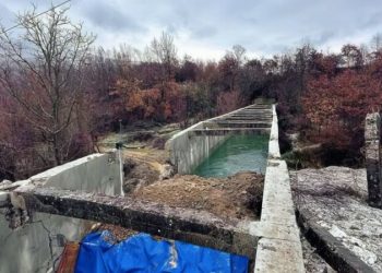 Vendosën 20 kg tritol dhe hodhën në erë kanalin e “Ibër Lepencit”, ngrihet akuzë ndaj tre personave, një prej tyre kolonel i Shërbimit Informativ Ushtarak të Serbisë