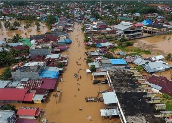 Përmbytje tragjike në Indonezi – Mbi 900 të vdekur dhe dëme të mëdha, ndërsa ekipet vijojnë kërkimet