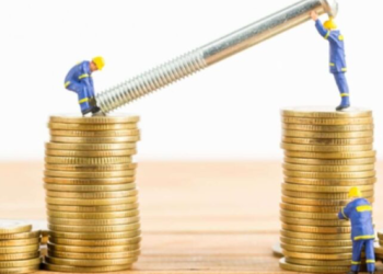 Fitimet e investitorëve të huaj po ulen, për herë të parë në pesë vjet