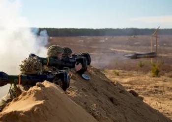 Shqipëria pranon dërgesën e parë të sistemeve antitank Javelin nga SHBA