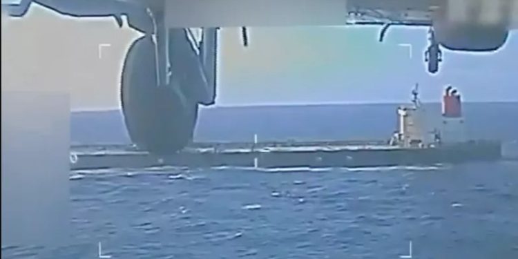 SHBA sekuestron një anije cisternë me pronësi kineze pranë Venezuelës, rrit presionin ndaj regjimit Maduro