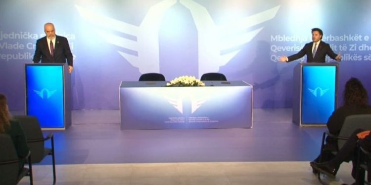 Urën mbi Bunë e merr lumi/ Qeveria anulon projektin e lançuar me bujë