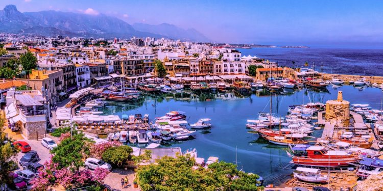 Qipro merr presidencën e BE më 1 janar, do të fokusohet në siguri, klimë dhe energji të rinovueshme