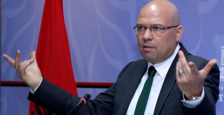 Si po grabitet prona private nga drejtësia penale në emër të luftës kundër krimit