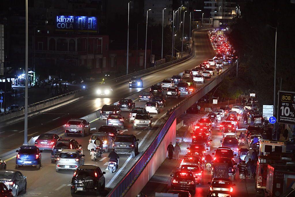 Izraeli dhe Hezbollahu në Liban shkëmbejnë zjarr ndërsa konflikti zgjerohet pas sulmit ndaj Iranit