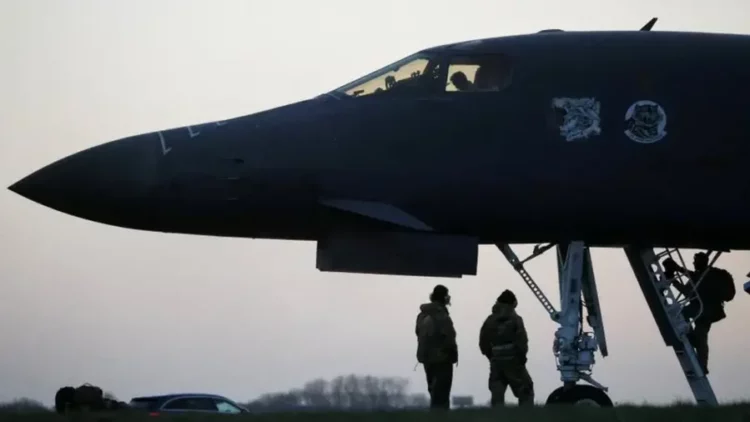 Britania merr vendimin  do të lejojë SHBA të përdorë bazat britanike kundër Iranit