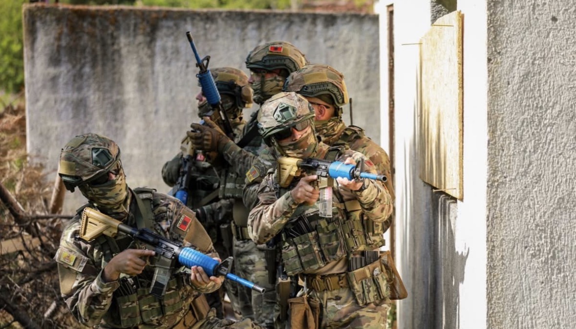 Ambasada amerikane në Tiranë ndan pamje nga stërvitja e përbashkët SHBA Shqipëri në Zall Herr