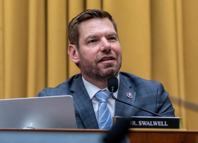 Ligjvënës amerikanë kërkojnë dorëheqjen e kongresmenit Swalwell  akuza për ngacmime seksuale