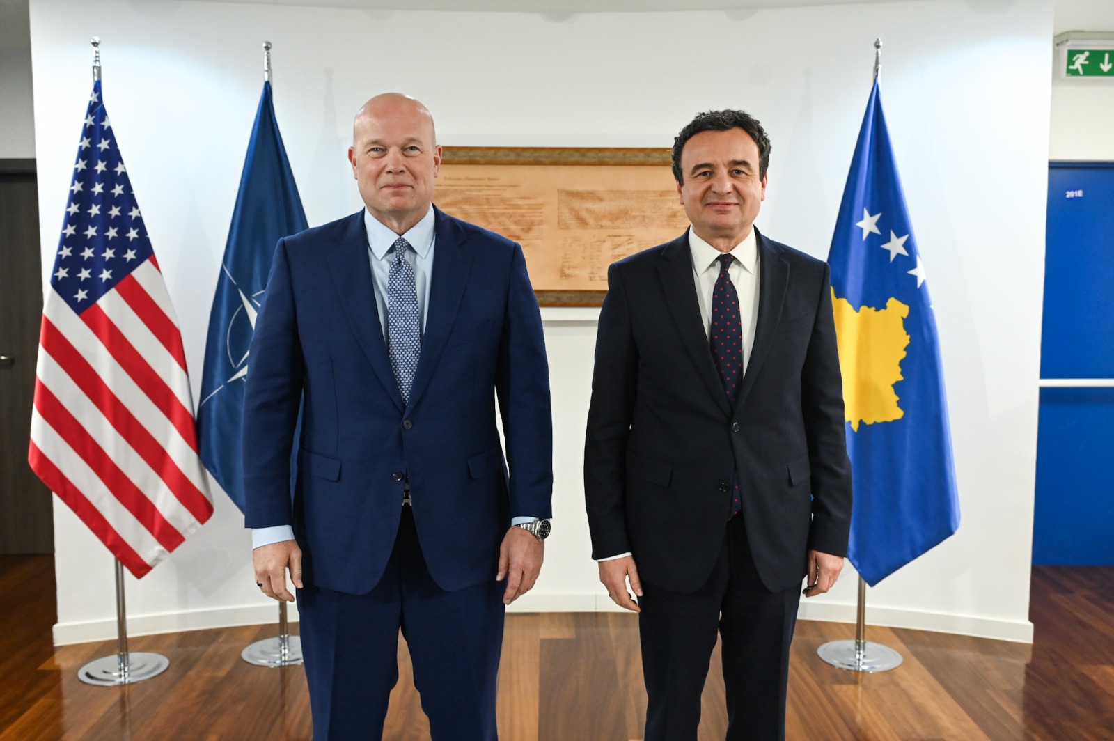 Kurti pret ambasadorin e SHBA së në NATO  Matthew Whitaker  Detajet nga takimi