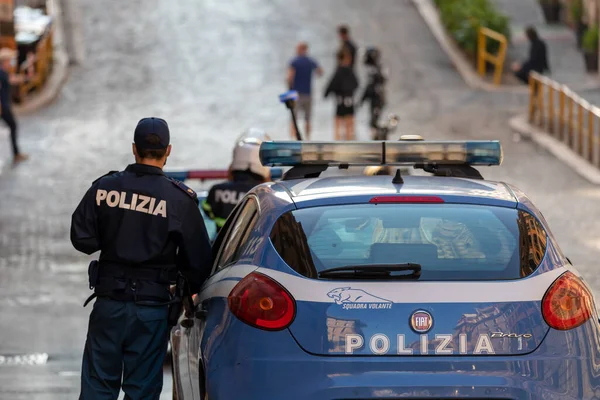 depositphotos_418510154-stock-photo-rome-italy-october-2020-policeman